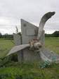 Памятник погибшему лётчику (у деревни Барсуки)
